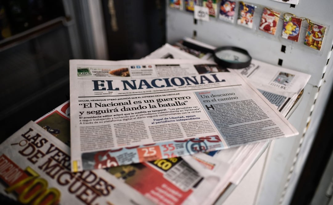 La voz de El Nacional "seguirá escuchándose a través de su portal web, donde continuará su lucha", dijo el rotativo. Foto: AFP 
