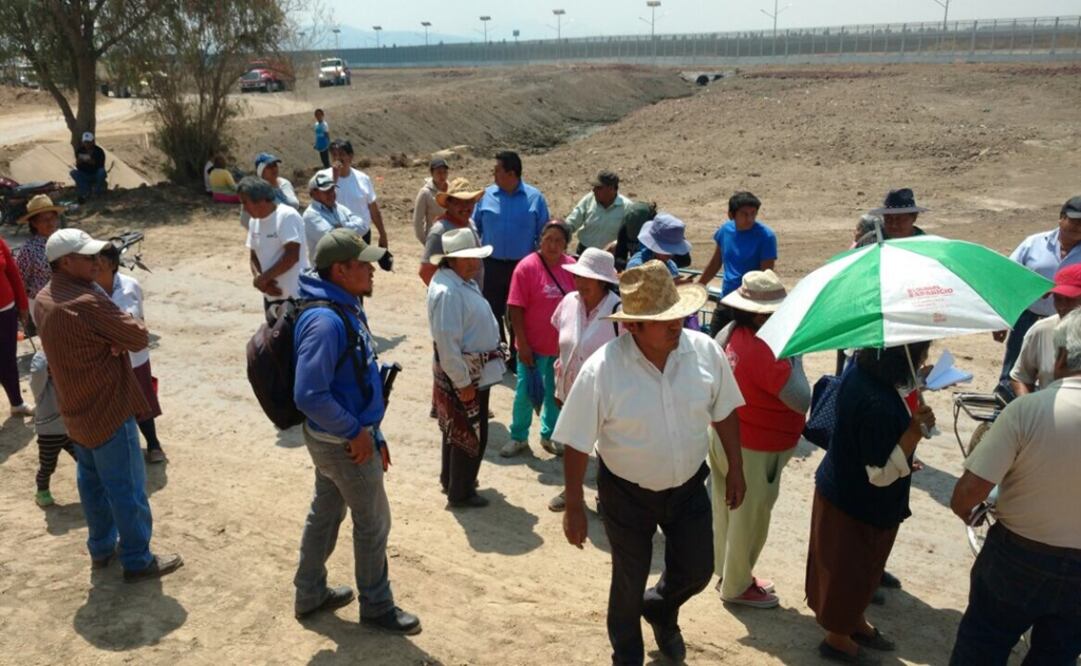 Hombres armados agreden a los opositores del NAICM