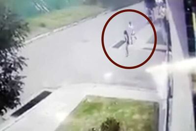 Captan en video robo a dos jovencitas en Tecámac  