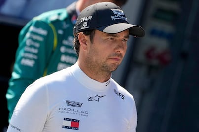 Checo Pérez se retira del GP de Austria; sufre problemas con su Cadillac