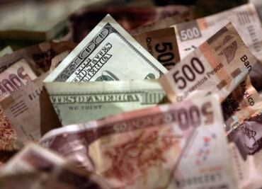 Mexico's peso strengthens as dollar dips