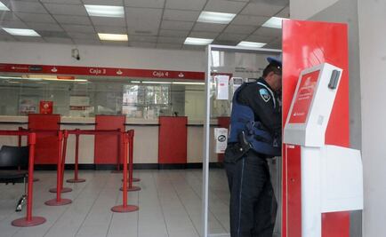 De la ventanilla al SPEI ¿cuánto te cobra tu banco por sus servicios?