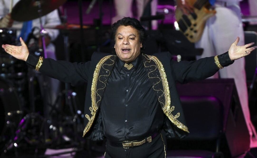 Juan Gabriel fue nominado en mejor álbum latino por dos de sus discos
