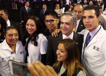 Celebra Mancera 2 años de Médico en Tu Casa y éxito del programa