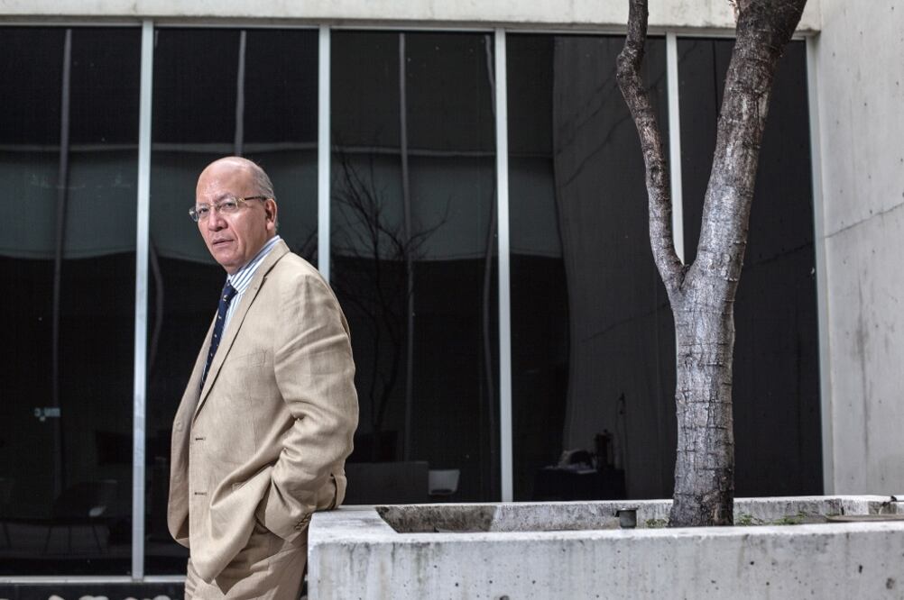 El escritor Vicente Quirarte se convertirá en el miembro 97 de El Colegio Nacional desde su fundación en 1943 (GERMÁN ESPINOSA. EL UNIVERSAL)