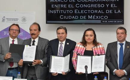 Sería un error desaparecer órganos electorales: IECM