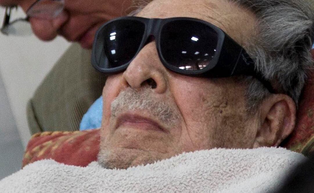 Ríos Montt está acusado de la masacre de mil 770 indígenas ixiles y mayas a manos del Ejército de Guatemala durante su mandato (1982-1983), en medio del conflicto armado interno del país (1960-1996) que dejó entre 250 mil muertos y desaparecidos  Foto: AP