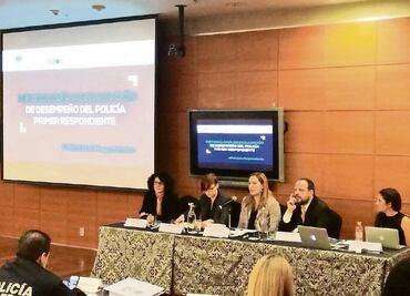 Expertos: capacitación de policías, insuficiente