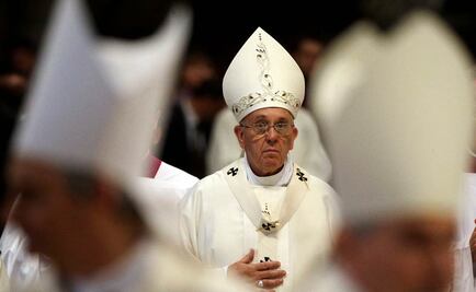 Escándalo, que mujeres ganen menos que los hombres: Papa