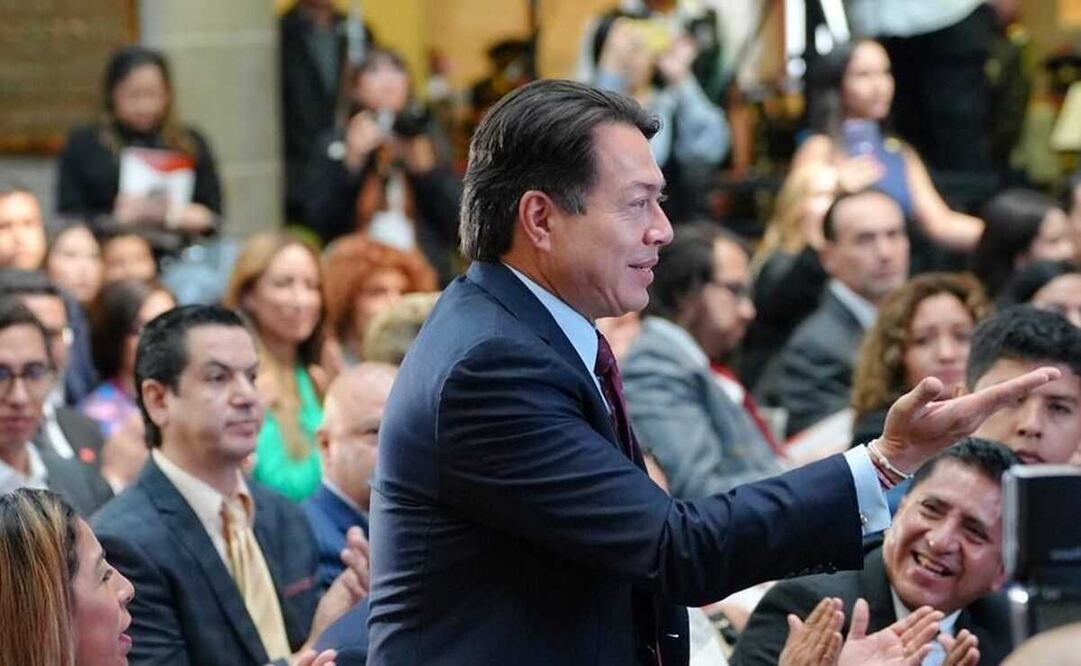 Mario Delgado dijo que en el caso de la panista, como diría la canción de Shakira: "las mujeres no lloran las, mujeres facturan, el Móchitl”. Foto: Twitter @mario_delgado