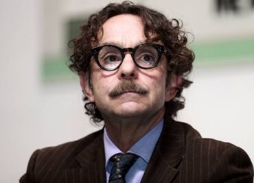 Abolición del horario de verano, "otra acción destructiva" de AMLO: Quadri