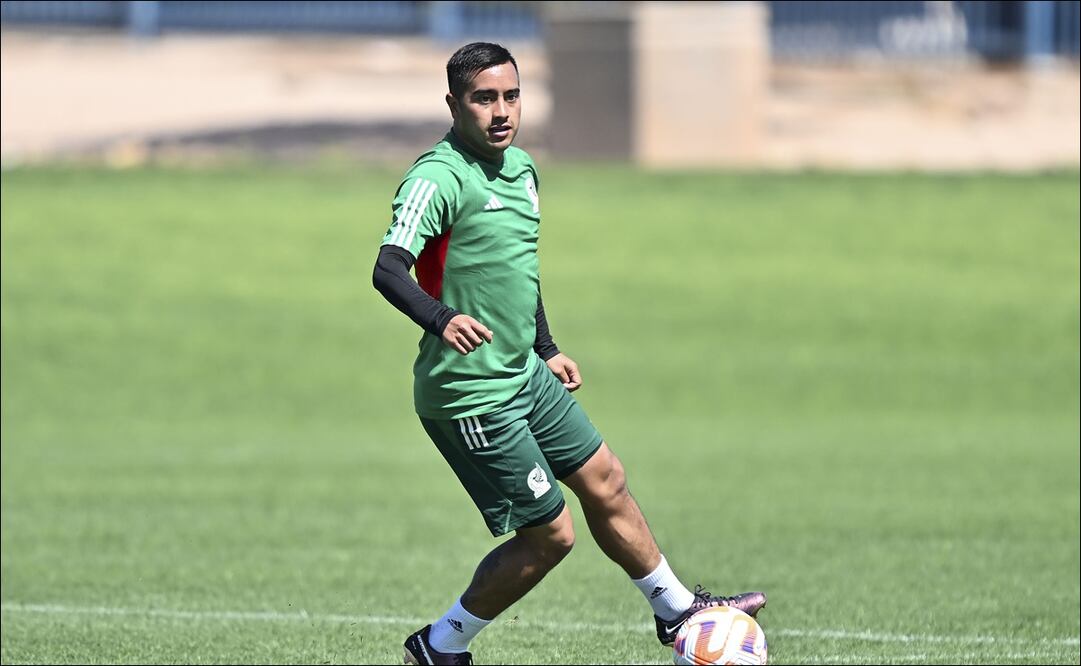 Erick Sánchez en una práctica de la Selección Mexicana - Foto: Imago7