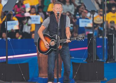 Kamala hace campaña con Obama y Bruce Springsteen