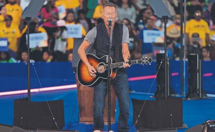 Kamala hace campaña con Obama y Bruce Springsteen