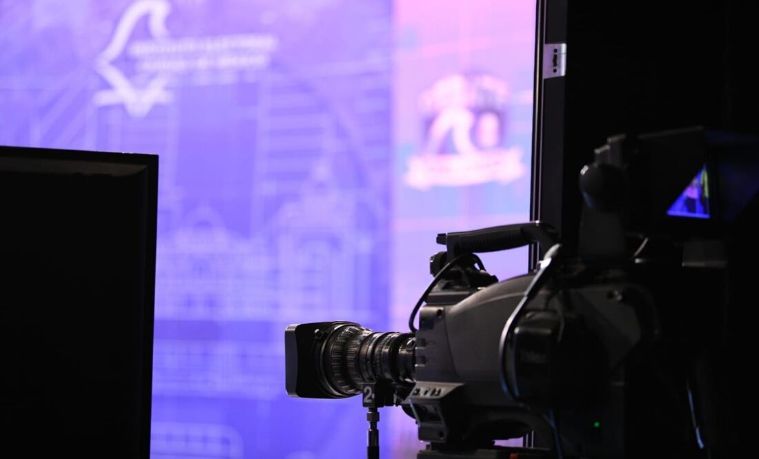 Recuerda IECM que medios de comunicación, academia y sociedad civil pueden organizar debates; estas son las reglas para su organización. Foto: Especial