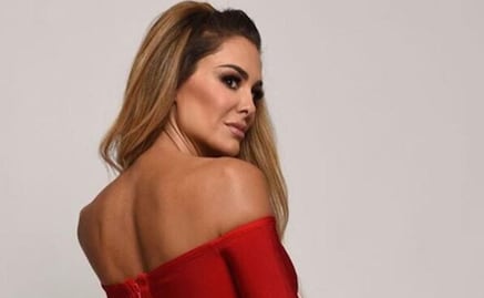 Ninel Conde impacta con sus curvas en bikini