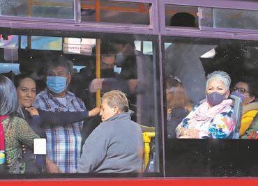 Recomienda CDMX usar mascarilla en transporte público