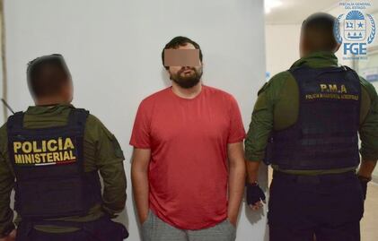 Exjugador de NFL es asesinado por su hijo