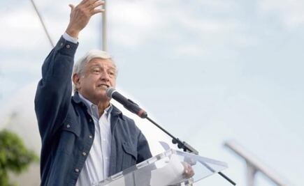 Así era la campaña contra AMLO del "peligro para México" en 2006