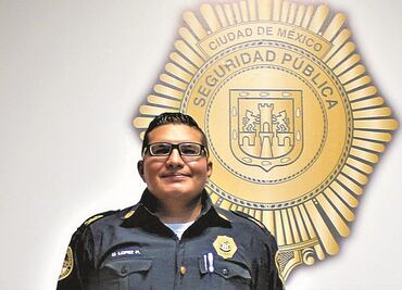 Policía de CDMX finge ser familiar de una mujer para impedir secuestro virtual