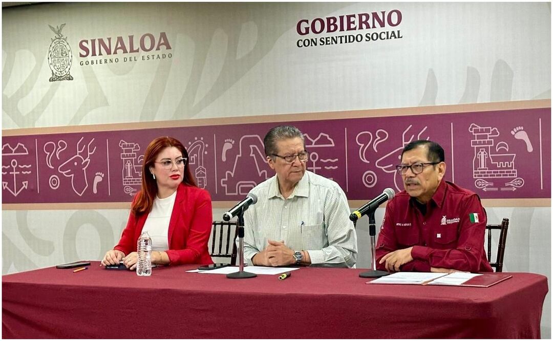 El secretario de Seguridad Pública del Estado, Gerardo Mérida Sánchez pidió a la población no usar disfraces o armas de juguete u otros instrumentos que hagan apología del delito ya que serán arrestados y llevados a barandilla, (30/10/2024). Foto: Oficial