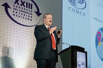 Trump advierte a empresas de EU con planes de irse a México