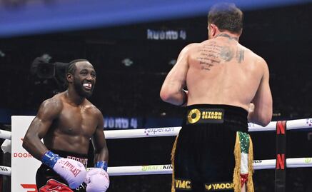 'Canelo' Álvarez es derrotado por decisión unánime ante Terence Crawford y pierde el título de campeón indiscutido del peso supermediano