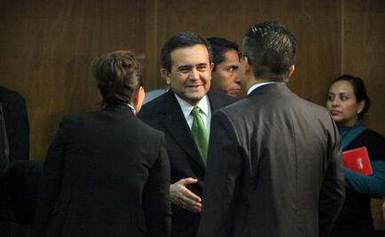 Inicia comparecencia de Guajardo ante diputados