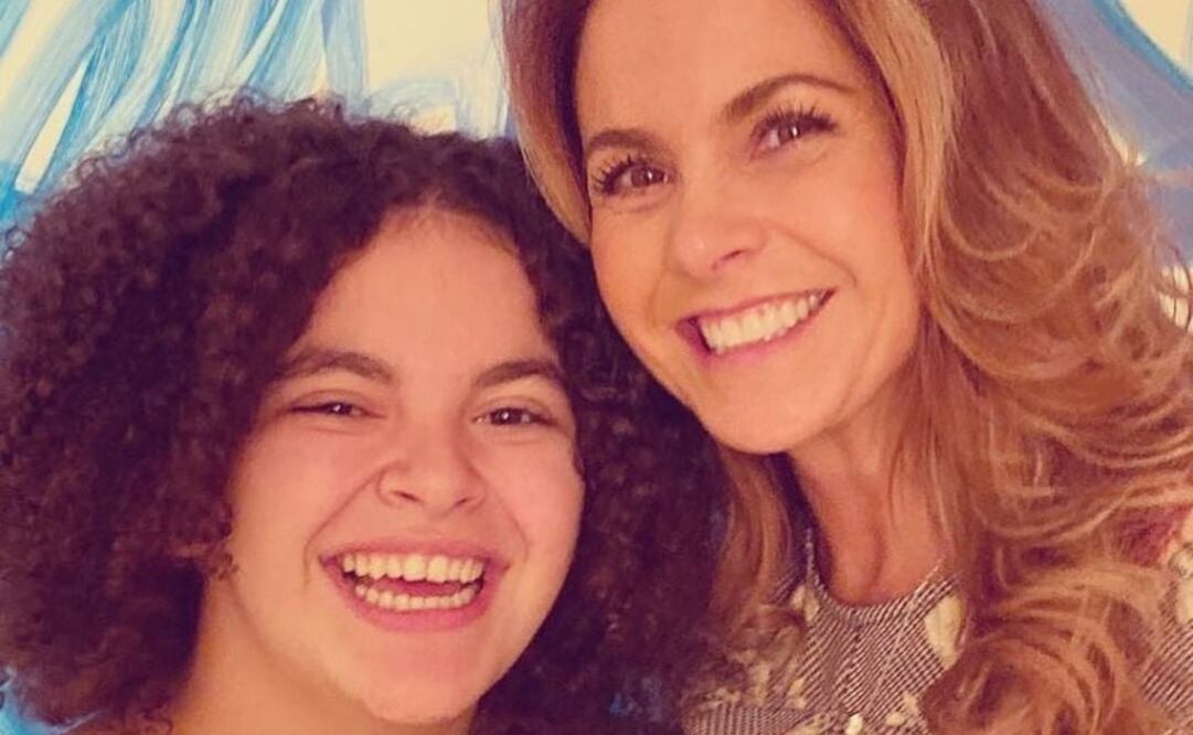 Lucero y su hija Lucerito. Fuente: Instagram @luceromexico