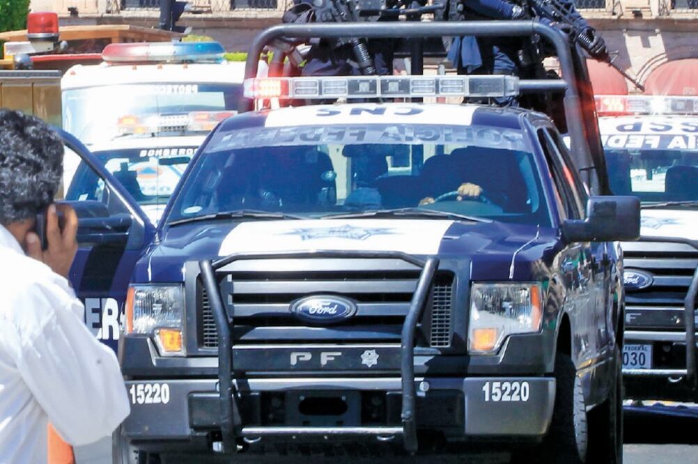 Inicio de los hechos Los delincuentes iban en una camioneta Toyota blanca, al llegar a la de revisión dispararon. (ESPECIAL)