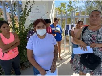 Madres protestan por acoso y abuso sexual en telesecundaria de BCS; alumnas señalan a un prefecto