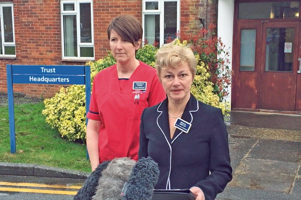 La doctora Chistine Blanchard habló con los medios sobre la salud de Yulia Skripal. (AP)