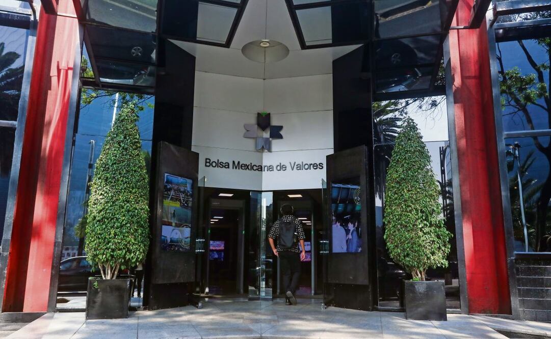 El año pasado, 15 mil 71 mdd huyeron de los mercados financieros nacionales, reportean. Foto: ARCHIVO EL UNIVERSAL