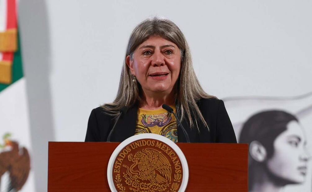 Al informar que "Tuvimos un crecimiento exponencial", Rocío Mejía Flores, directora general de Financiera para el Bienestar (Finabien), informó que se enviará a la red de los 53 consulados de México en Estados Unidos 50 mil Tarjetas Finabien, ante la alta demanda de los connacionales para enviar dinero a sus familiares en México con una comisión baja. Fotos: Berenice Fregoso / EL UNIVERSAL
