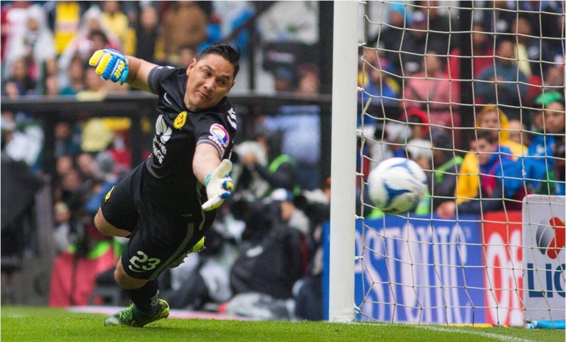 Moi se disculpa con Toño