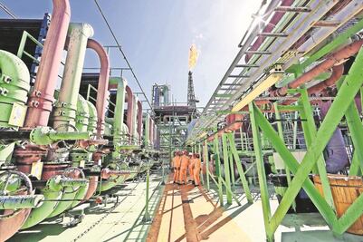 Gobierno crea plan transexenal para Pemex