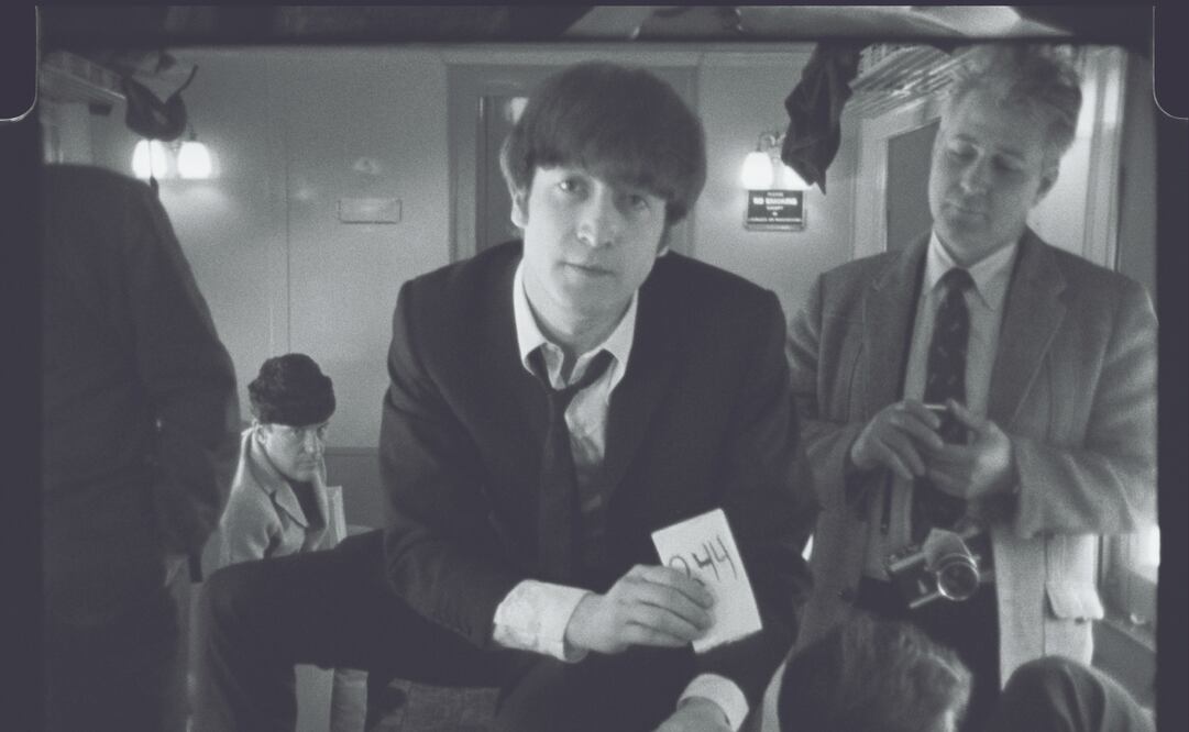 Beatles ‘64 da la razón a las fans
El documental narra la fiebre que desató la llegada del grupo a Estados Unidos. Foto: de DISNEY+