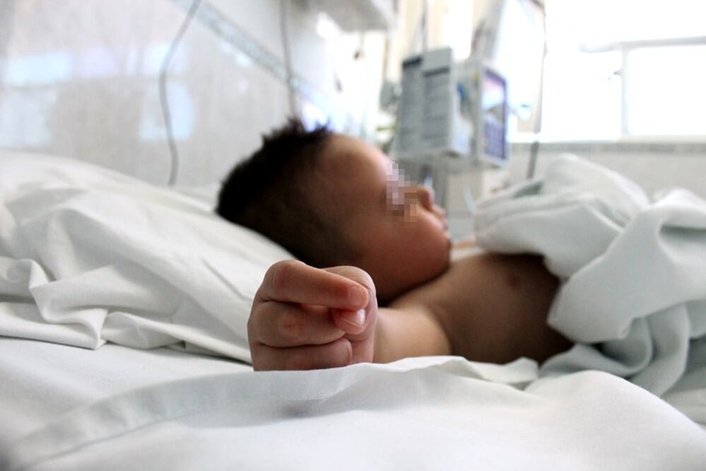 Niños con cáncer que recibieron agua como tratamiento, lo más viral