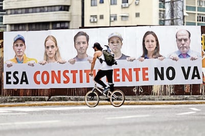 Maduro ve complot de EU, México y Colombia