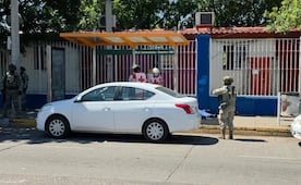 Matan a balazos a joven frente a Ciudad Universitaria en Culiacán; pese a operativos, sus atacantes lograron huir