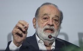 Slim afirma que Pemex es uno de los principales retos que enfrenta México; critica su nivel de producción de crudo 
