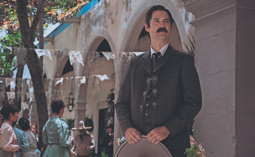 Manuel García-Rulfo interpreta a Pedro Páramo, un cacique corrompido por el poder. FOTOS: Netflix