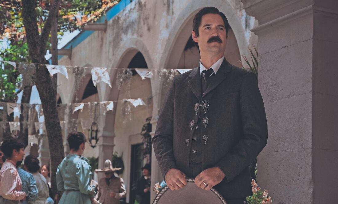 Manuel García-Rulfo interpreta a Pedro Páramo, un cacique corrompido por el poder. FOTOS: Netflix