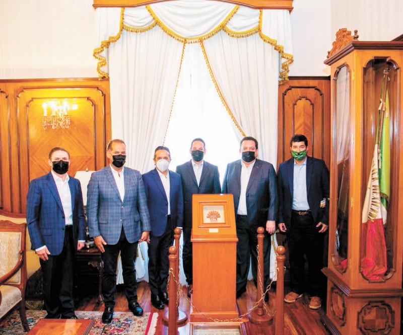 A la reunión de la Goan asistieron los gobernadores José Rosas (Durango), Martín Orozco (Aguascalientes), Carlos Joaquín González (QR), Francisco Domínguez (Querétaro), Carlos Mendoza (BCS) y Javier Corral (Chihuahua). TOMADA DE TWITTER
