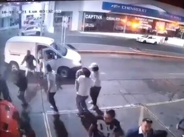 En 50 segundos, así fue el ataque a balazos afuera de bar en Morelia