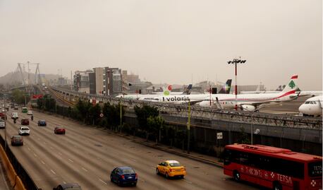 FOTOS: Bancos de niebla sorprenden a capitalinos; afectadas operaciones del AICM