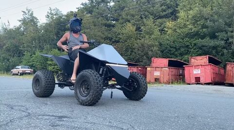 YouTuber crea su propia cuatrimoto inspirada en Tesla