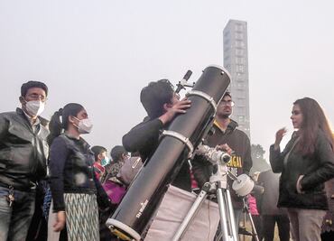 Una cita inusual entre Júpiter y Saturno