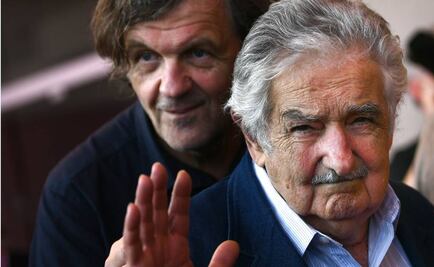 El expresidente uruguayo José Mujica informó que tiene un tumor en el esófago