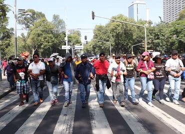 CNTE marcha del Auditorio al Zócalo